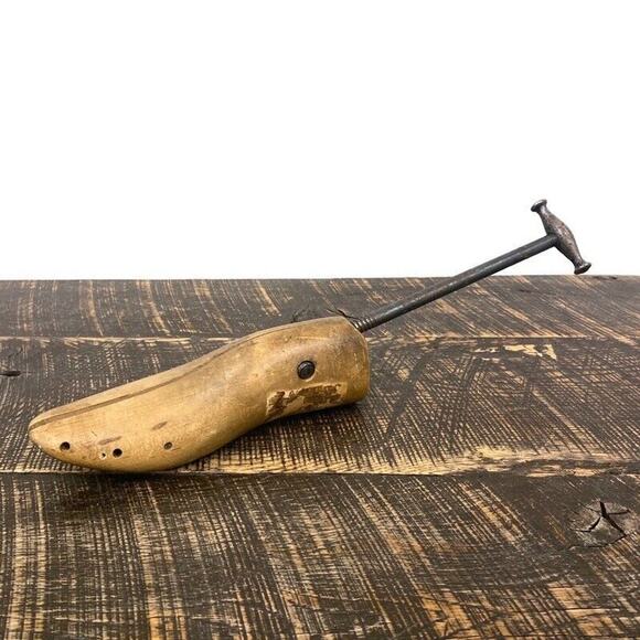 Antique Wooden Shoe Stretcher Maple Wood Cast Iron Handle Rustic Primitive Decor - Picture 1 of 13